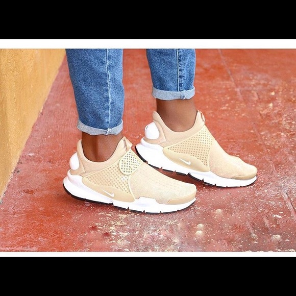 Nike sock dart - Picture 1 of 8